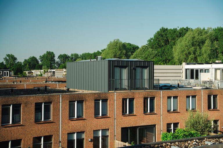 Dakopbouw geplaatst door Het Gilde Projecten in Amsterdam